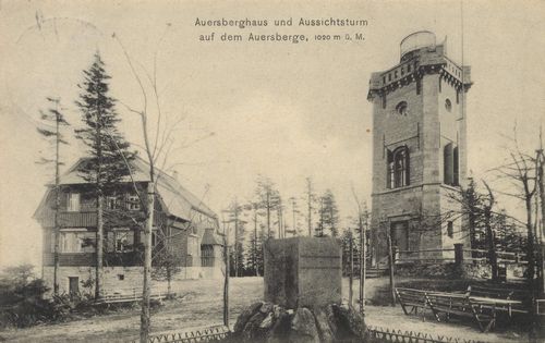 Auersberg (Berg), Sachsen: Auersberghaus und Aussichtsturm auf dem Auersberge