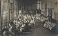 Gruppenportr�t im Saal