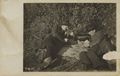 2 M�nner im Feld