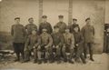 Gruppenportr�t gefangener Soldaten