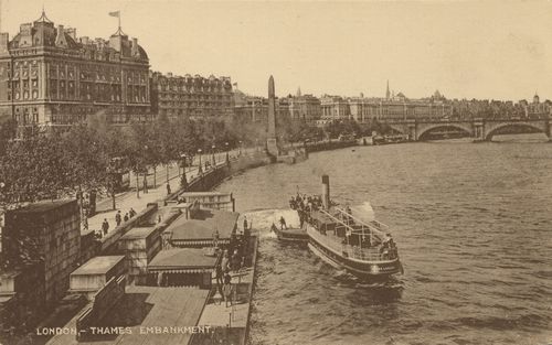 London, Anlegestelle an der Themse