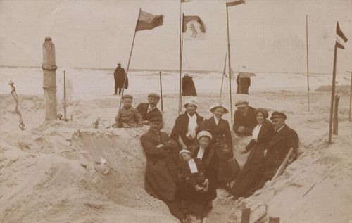 Mit Berliner Flagge bei Sturm