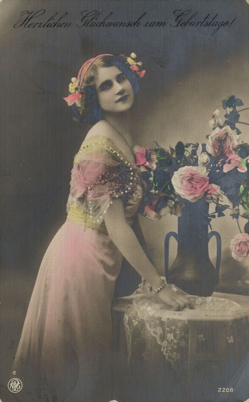 Frauenportr�t mit Blumenstrauss [2]