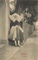 Spreew�lderin auf der Dorfstra�e