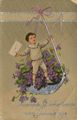 Junge in der Blumenschaukel