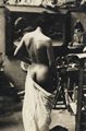 R�ckenakt im Atelier
