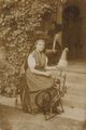 Schwarzw�lderin am Spinnrad