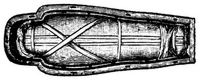 1209. Mumie (im Holzsarg, Deckel abgehoben).