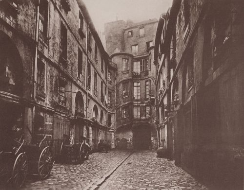 Atget, Eug�ne: Alte H�user, alte Stra�en, pittoreske Ansichten, Cour du Dragon