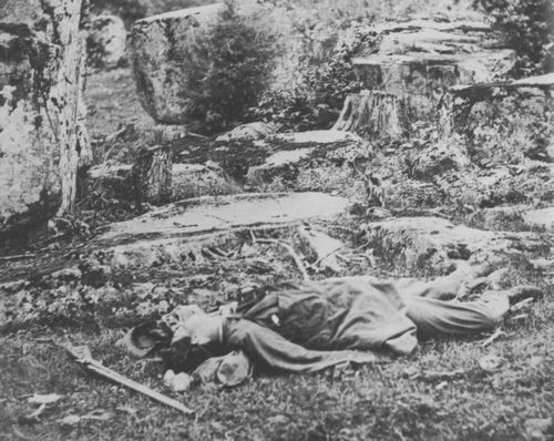 O'Sullivan, Timothy H.: Gettysburg, toter konf�derierter Scharfsch�tze