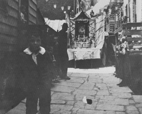 Riis, Jacob A.: Saint Rocco Fest, Bandits' Roost, Mulberry Street