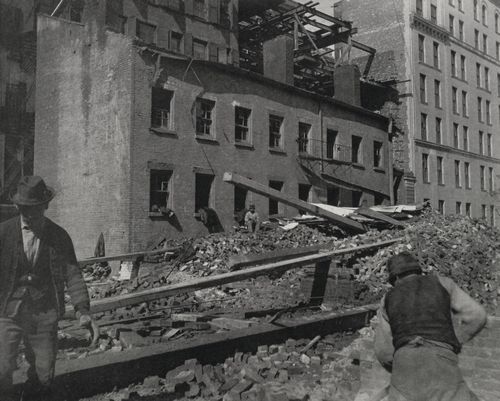 Riis, Jacob A.: Die eingest�rzte Wand