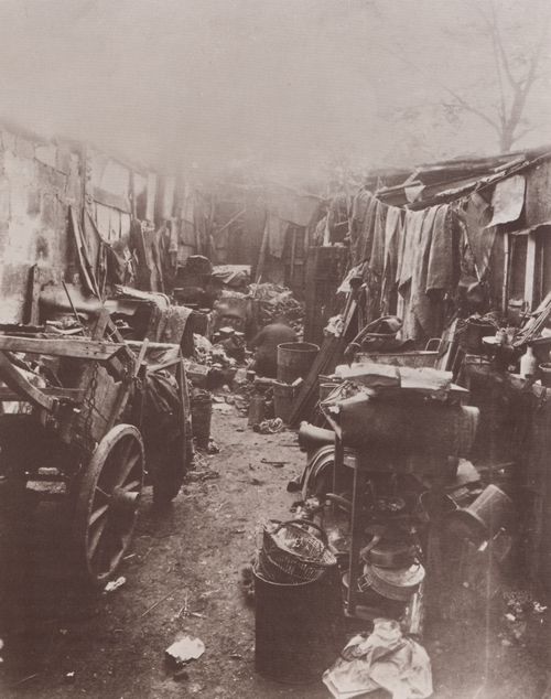 Atget, Eug�ne: Die Bannmeile, Tr�dlerware an der Porte d'Ivry