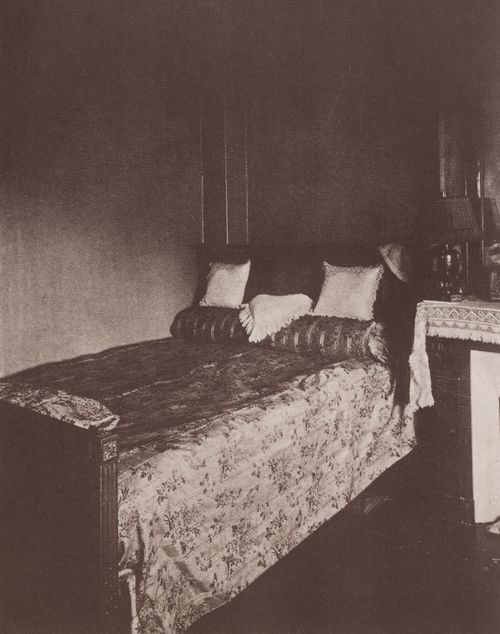 Atget, Eug�ne: Interieurs, Schlafzimmer eines Innenausstatters, Rue du Montparnasse
