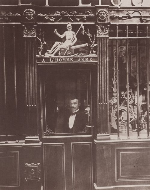 Atget, Eug�ne: Ladenschilder, »A l'homme arm�«