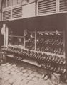 Atget, Eug�ne: L�den und Auslagen, Flickschuster