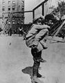 Riis, Jacob A.: Kinder auf dem Spielplatz