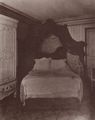 Atget, Eug�ne: Interieurs, Schlafzimmer eines Kaufmanns
