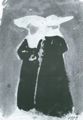 Macke, August: Zwei Nonnen